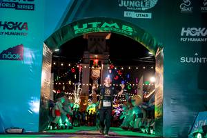 BIB: 5282
                            <button type="button" onclick="openModal(24874370)" class="btn btn-primary btn-sm float-right btn-popup" data-toggle="modal" data-target=".modal-high-quality">
                        <i class="fas fa-shopping-cart"></i> Add to Cart
                    </button>
                                            <button type="button" onclick="isThisMe(24874370, true)" class="btn btn-success btn-sm float-right btn-popup btn-isme hidden" data-toggle="tooltip" data-placement="bottom" title="นี่คือรูปของคุณใช่ไหม คลิกที่นี่เพื่อเอาเข้าอัลบั้ม">
                        <i class="fas fa-plus"></i> Add to album
                    </button>
                    <button type="button" onclick="isThisMe(24874370, false)" class="btn btn-warning btn-sm float-right btn-popup btn-isnotme hidden">
                        <i class="fas fa-ban"></i> Remove from album
                    </button>